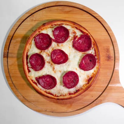 جبنة وبيبيروني